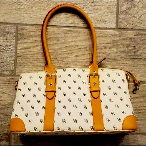 Dooney & Bourke Handbags - Dooney & Bourke White Monogram
Signature Satchel Purse EUC